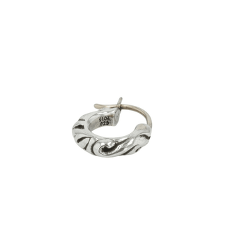 タイニースクロールフープ TINY SCROLL HOOP 【シルバーピアス】